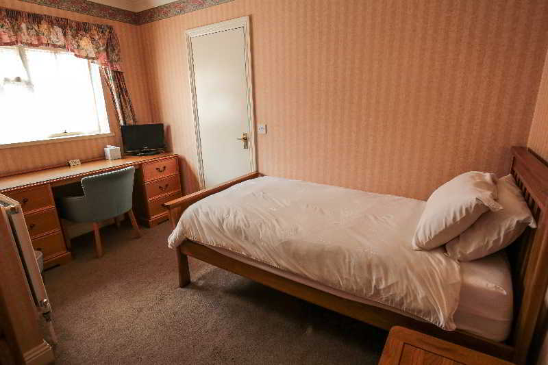 Fernbank Hotel Basingstoke Dış mekan fotoğraf
