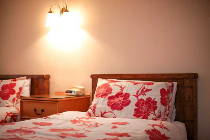 Fernbank Hotel Basingstoke Dış mekan fotoğraf